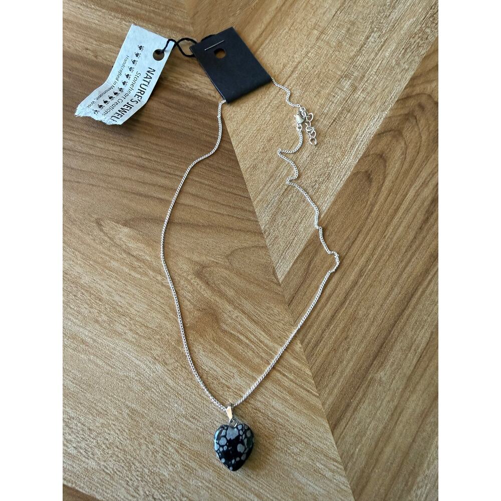 NWT Nature’s Jewelry Snowflake Obsidian Heart Necklace